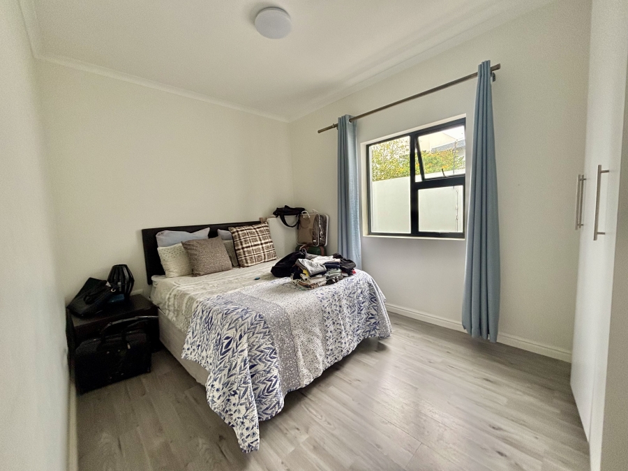 To Let 3 Bedroom Property for Rent in Sandown Western Cape
